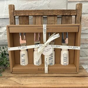 🆕 Rae Dunn | 🌽 Corn Holders - 4PC Set!